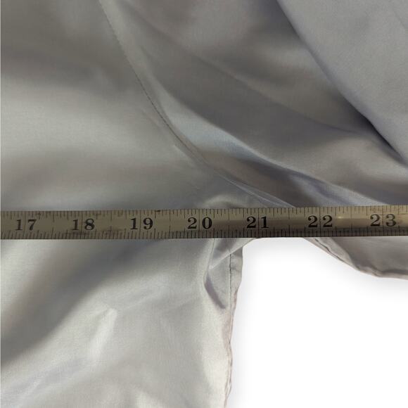 70s Dove Gray Satin Blouse XL with Floral Cutouts ~ Art Deco Revival EUC - Picture 10 of 12